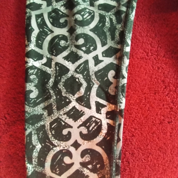 Zumba • Dance Gypsy Instructor Leggings - Picture 4 of 5